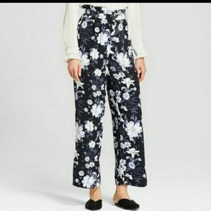 Floral paper bag pants
